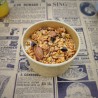 Granola*, fromage blanc et miel