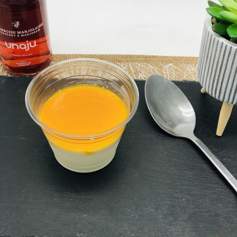 Fromage blanc et coulis de mangues