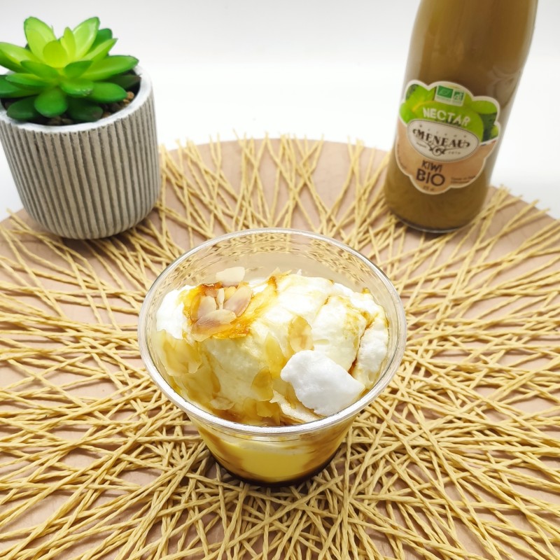 Ile flottante et amandes effilées