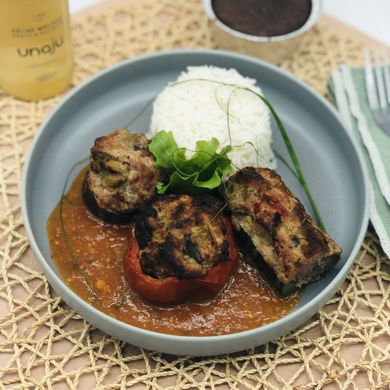 Petits légumes farcis*, coulis de tomate et riz