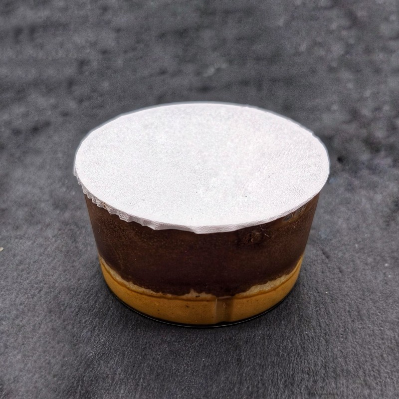 Royal au chocolat sur lit de cacahuètes