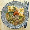Onglet de veau et son jus, compotée d'échalotes,  et gratin de macaroni aux tomates confites