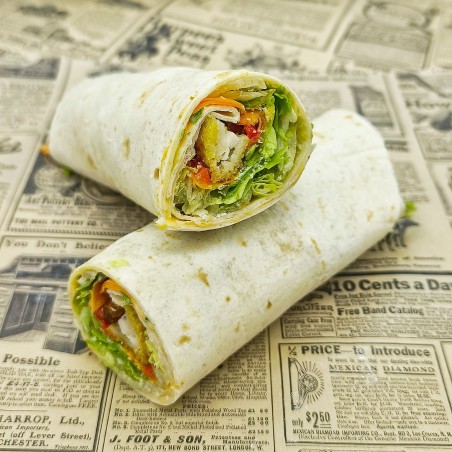 Wrap Houston :  poulet pané, parmesan, sauce oignon & pepper, poivrons rouges confits, carottes, iceberg